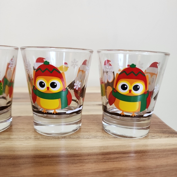 CERVE Made in Italy Christmas Owl Shot Glasses - Set of 6 - Picture 4 of 9